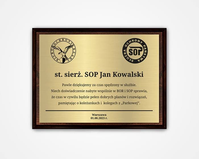 Dyplom grawerowany na drewnianym podkładzie