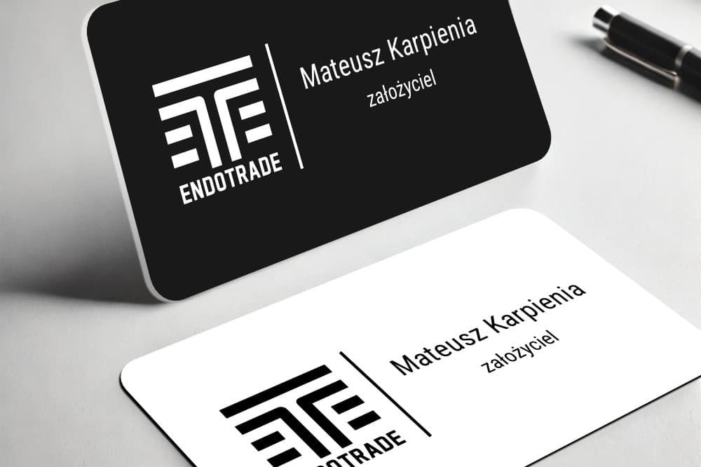Identyfikator grawerowany laserowo z magnesem