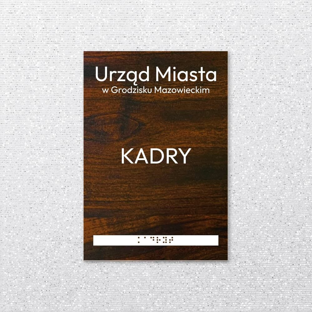 Oznakowanie Braille w budynku publicznym