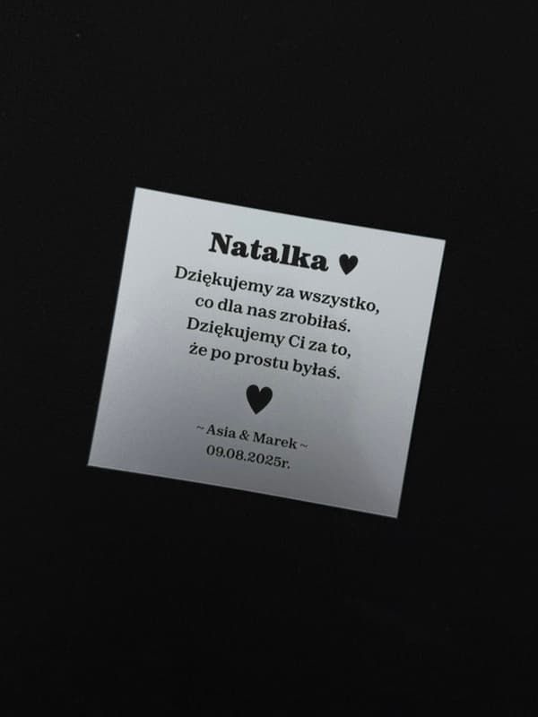 Tabliczka pamiątkowa grawerowana z laminatu grawerskiego na obraz z podziękowaniem
