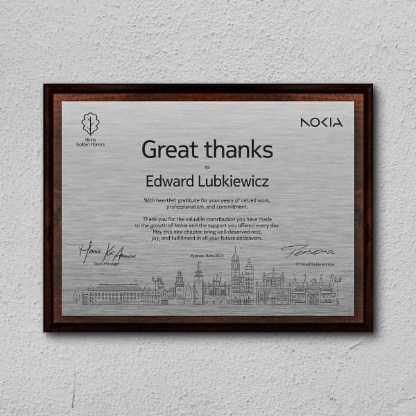 Dyplom z grawerem laserowym z dedykacją