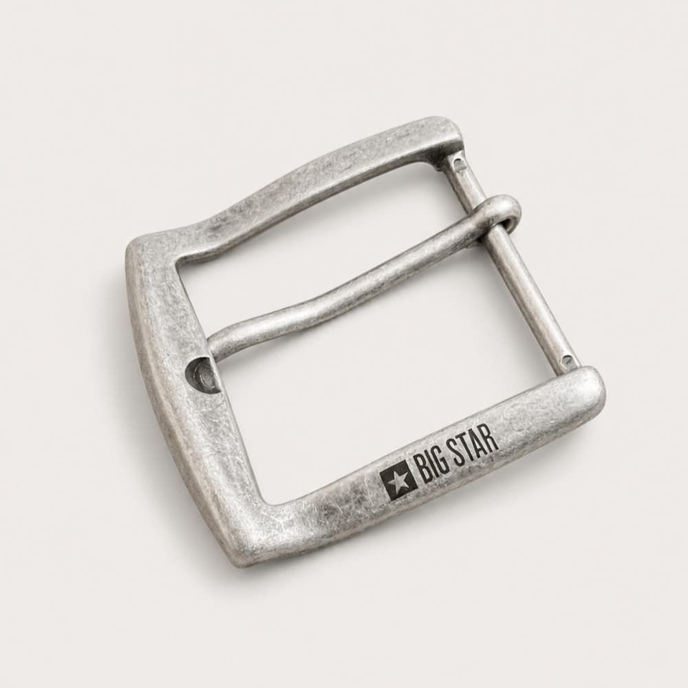 Metalowa klamra paska z grawerowanym logo Big Star