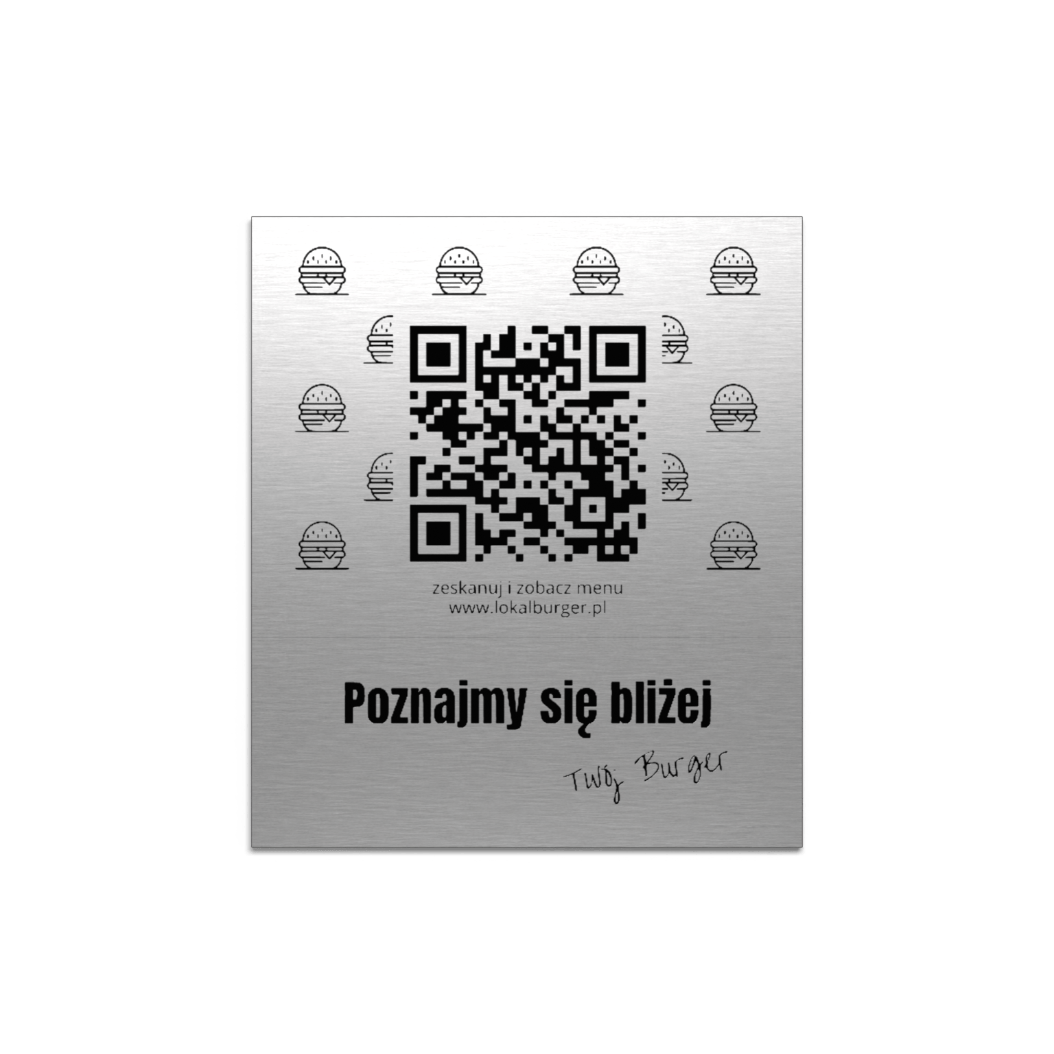 Srebrna tabliczka z kodem QR do menu burgerowni, z czarnym grawerem