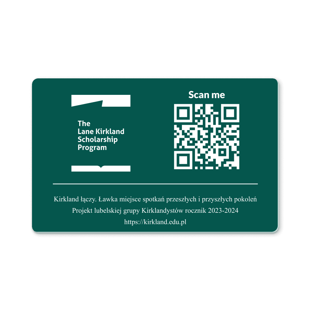 Zielona tabliczka informacyjna z logo i QR