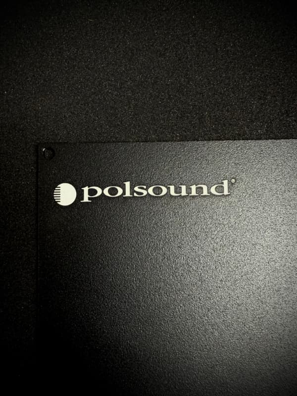 Grawerowanie laserowe paneli aluminowych