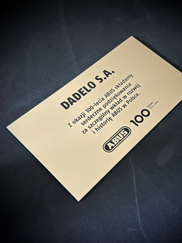 Tabliczka z podziękowaniem dla firmy
